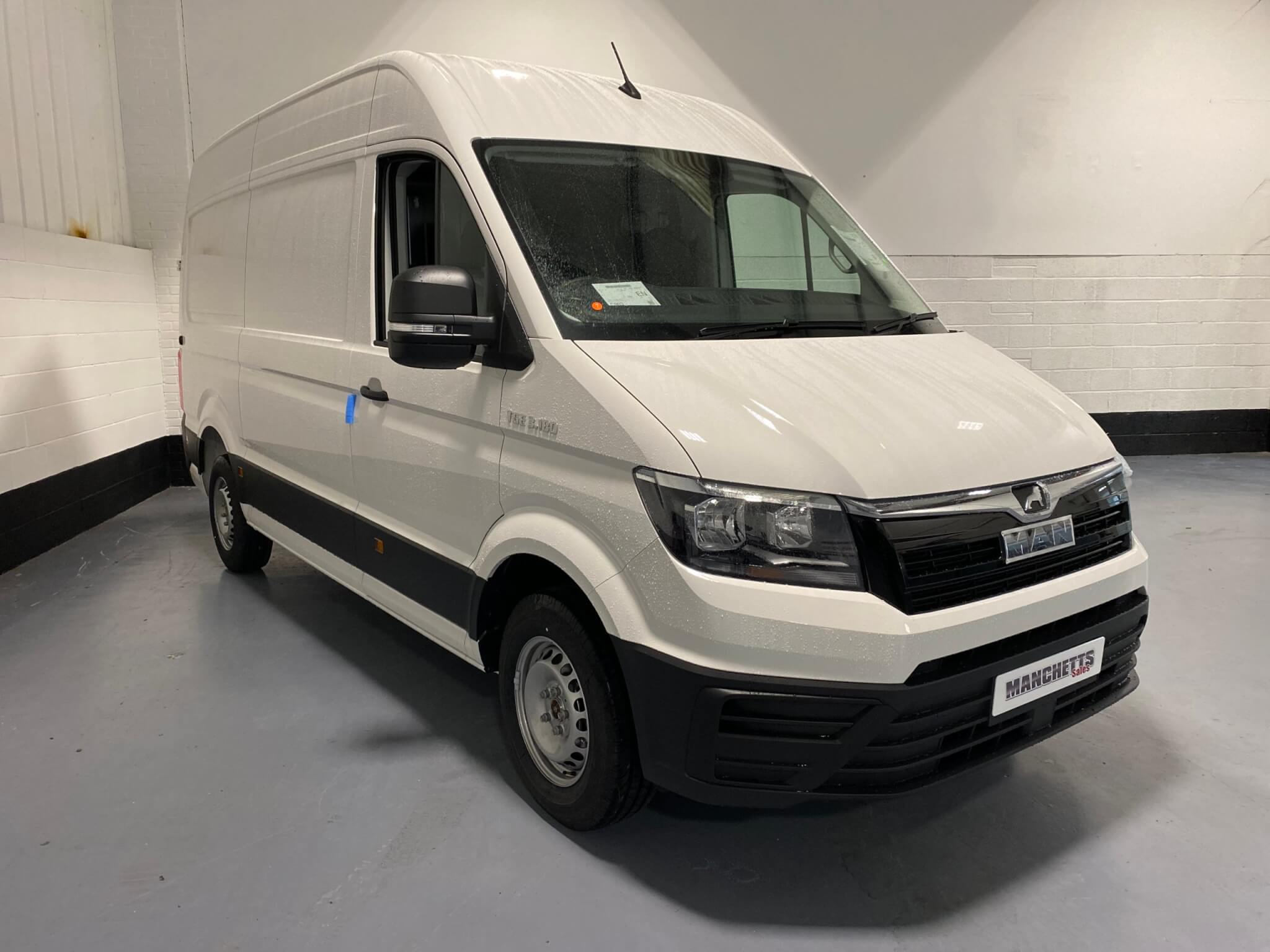 MAN TGE 2.0 3180 FWD MWB High Roof EU6 Manchetts
